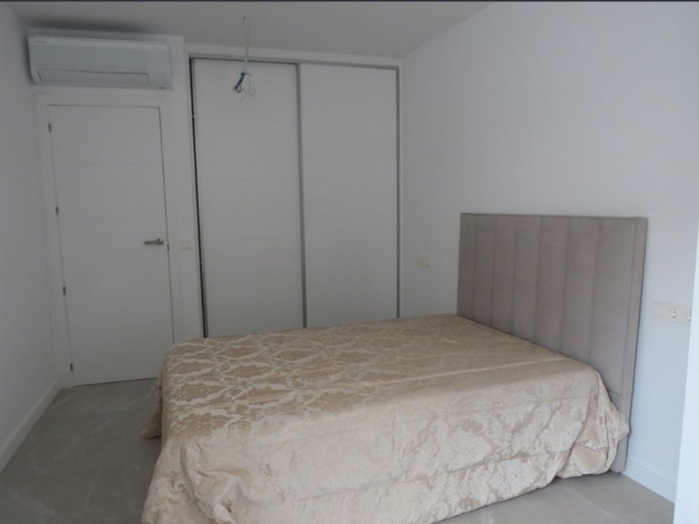 Apartment for Sale in Fuengirola, Malaga 10