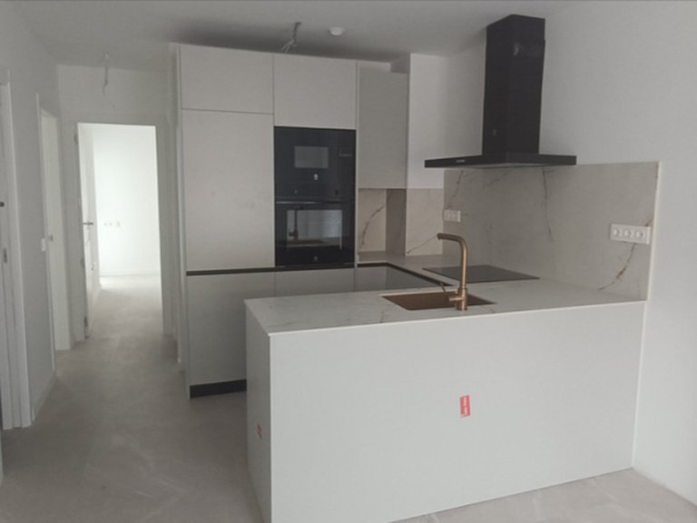 Apartment for Sale in Fuengirola, Malaga 7