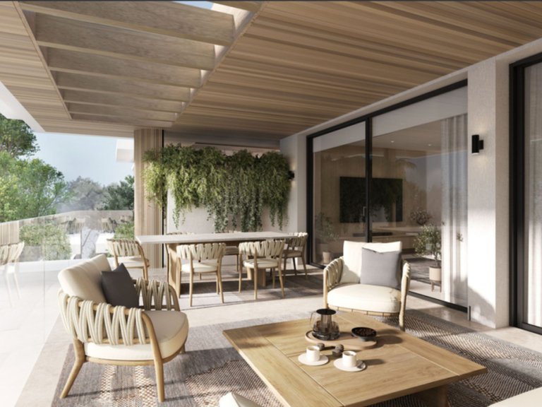 Apartment for Sale in New Golden Mile, Malaga 4
