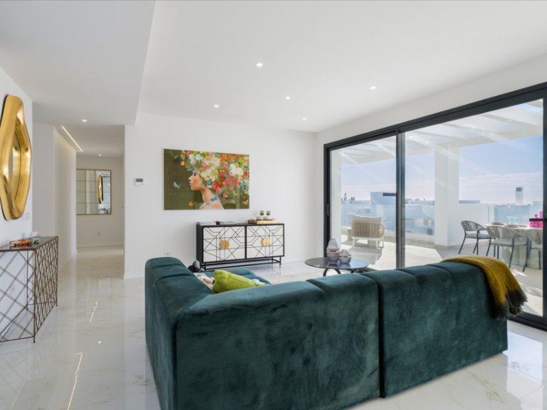 Penthouse for Sale in Estepona, Malaga 17
