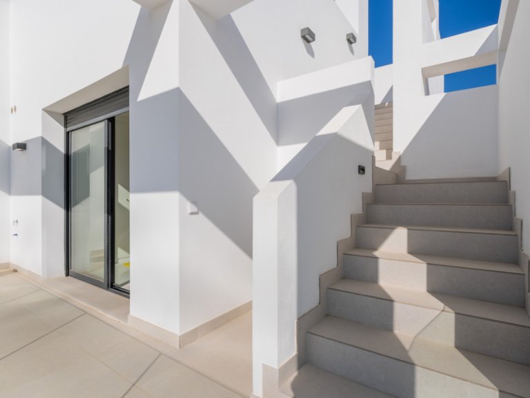 Penthouse for Sale in Estepona, Malaga 16