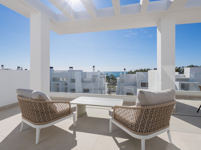 Penthouse for Sale in Estepona, Malaga 2