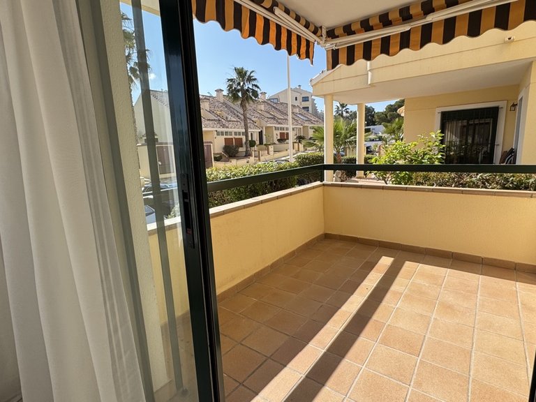 Apartment for Sale in Villamartin, Alicante 11
