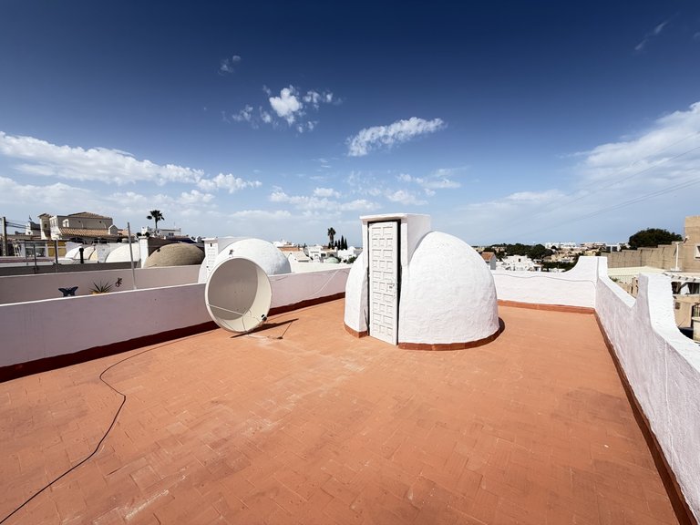 Villa for Sale in Villamartin, Alicante, 19