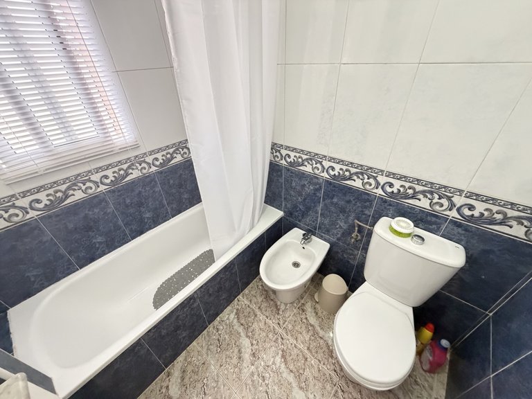 Town House for Sale in Villamartin, Alicante, 11