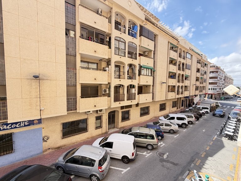 Apartment for Sale in Torrevieja, Alicante, 10