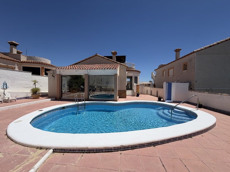Villa for Sale in Torremendo, Alicante 2
