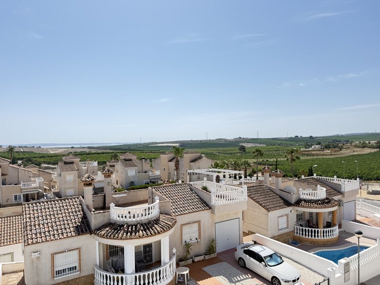 Villa for Sale in San Miguel De Salinas, Alicante 30