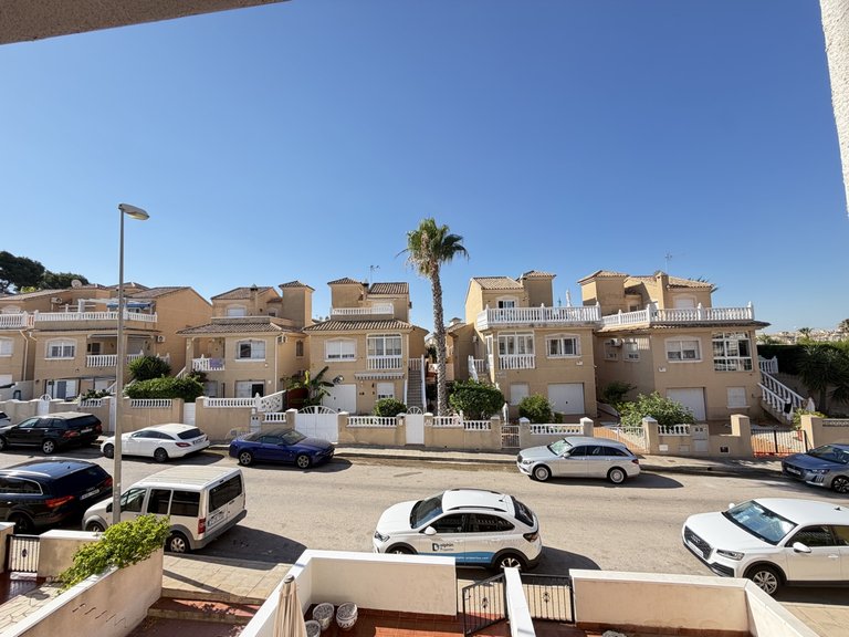 Apartment for Sale in Villamartin, Alicante 15