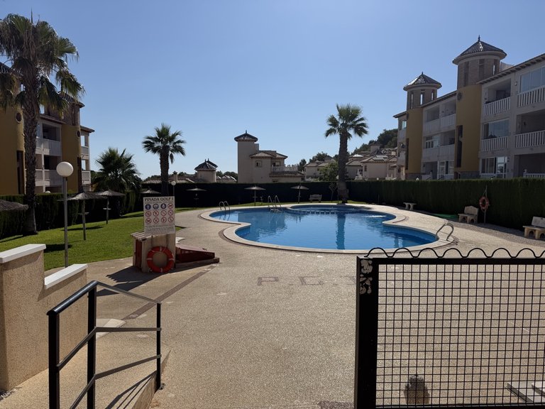 Apartment for Sale in Villamartin, Alicante 16