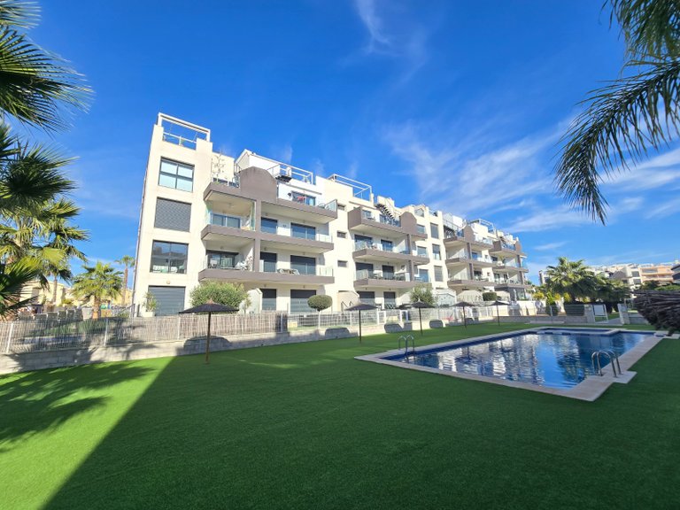 Apartment for Sale in Orihuela Costa, Alicante 26