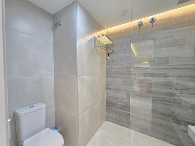 Apartment for Sale in Costa Blanca Orihuela Costa, Alicante 17