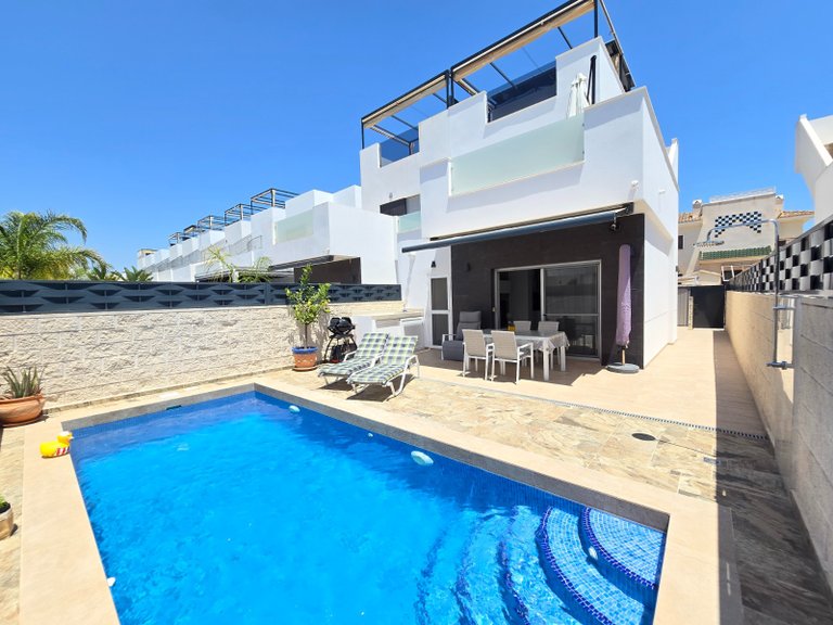 Villa for Sale in Costa Blanca Ciudad Quesada, Alicante 6