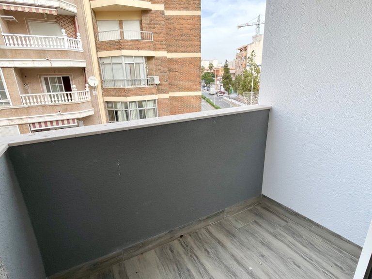 Apartment for Sale in Centro, Torrevieja, Alicante 13