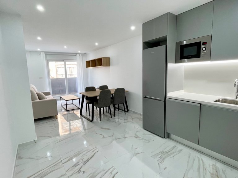 Apartment for Sale in Centro, Torrevieja, Alicante 1