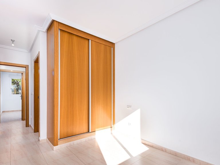 Apartment for Sale in Lomas de Cabo Roig, Cabo Roig, Alicante 19