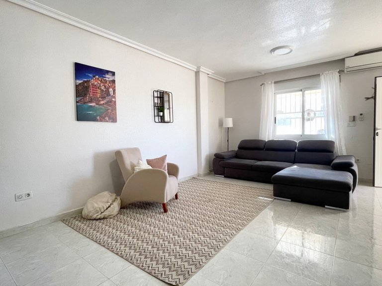 Villa for Sale in Los Altos, Orihuela Costa, Alicante 10