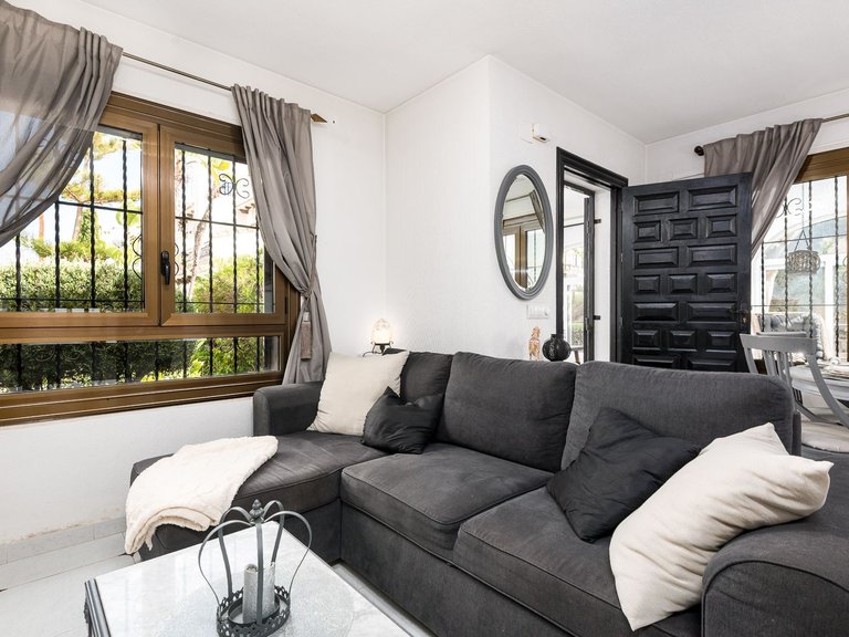 Town House for Sale in Cabo Roig, Alicante 17
