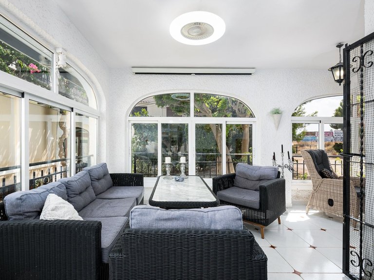 Town House for Sale in Cabo Roig, Alicante 7