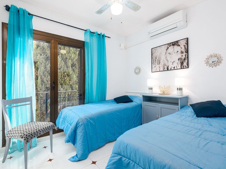 Town House for Sale in Cabo Roig, Alicante 38