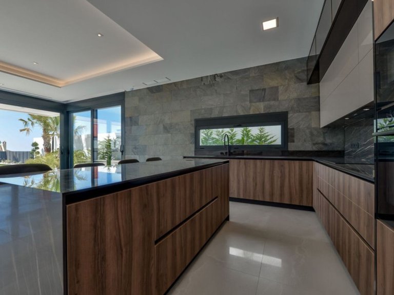 Villa for Sale in Finestrat, Alicante 10