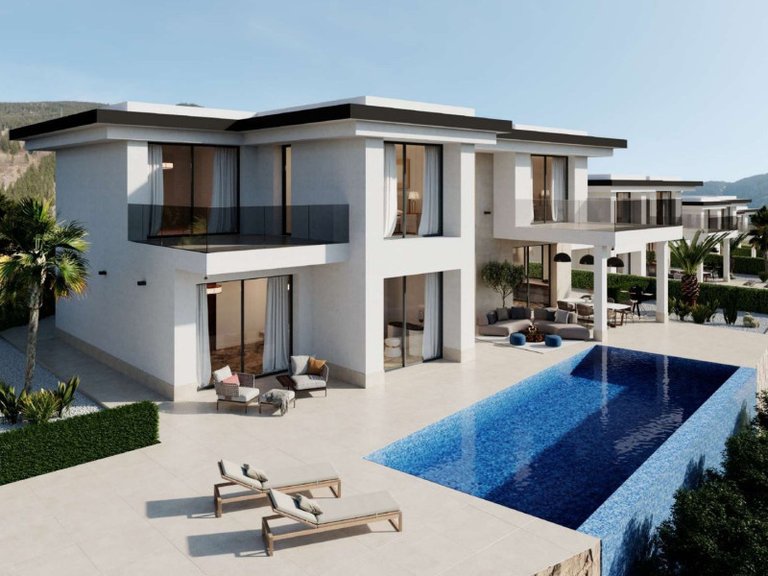 Villa for Sale in Finestrat, Alicante 3