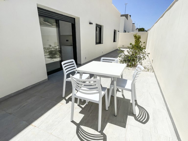 Villa for Sale in Pilar De La Horadada, Alicante 11