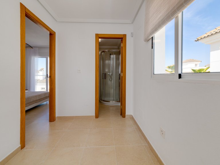 Villa for Sale in San Fulgencio, Alicante 21