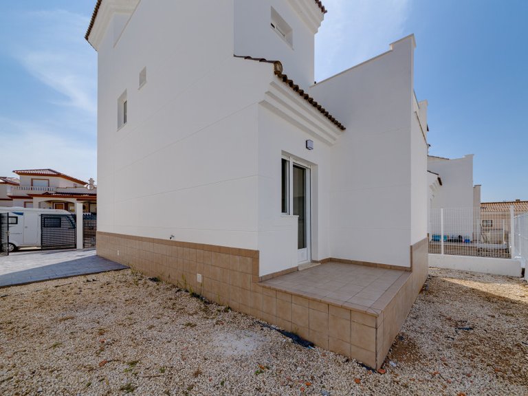 Villa for Sale in San Fulgencio, Alicante 38
