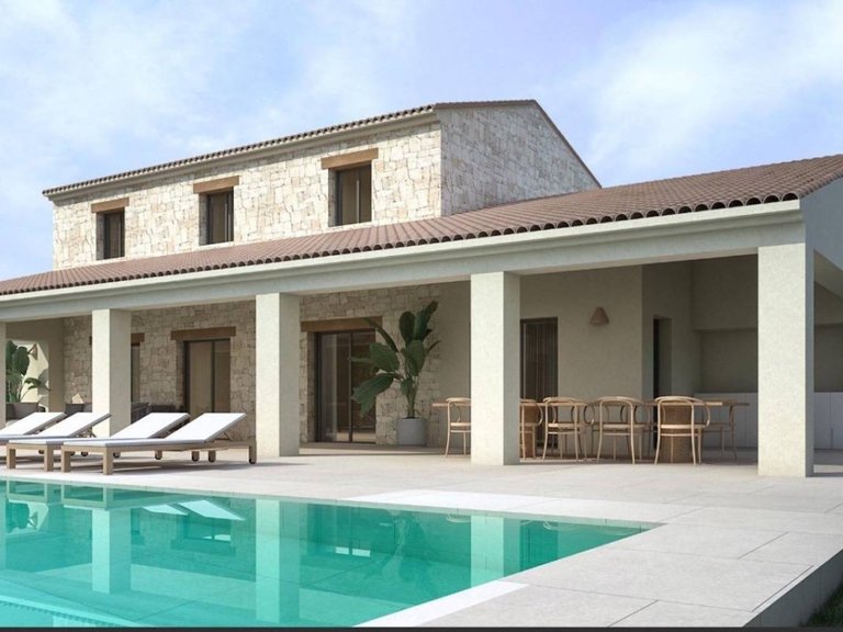 Villa for Sale in Moraira, Alicante 1