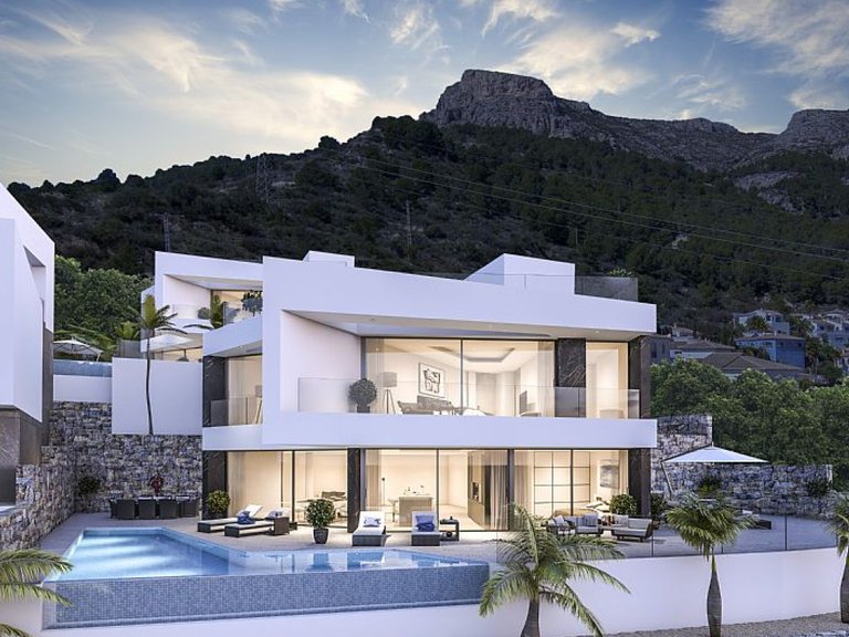 Villa for Sale in Calpe, Alicante 1