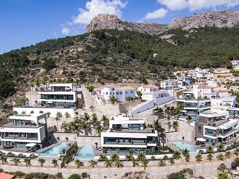 Villa for Sale in Calpe, Alicante 5