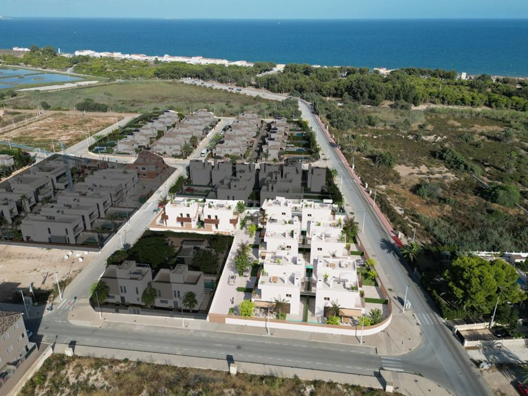 Town House for Sale in La Marina, Alicante 1