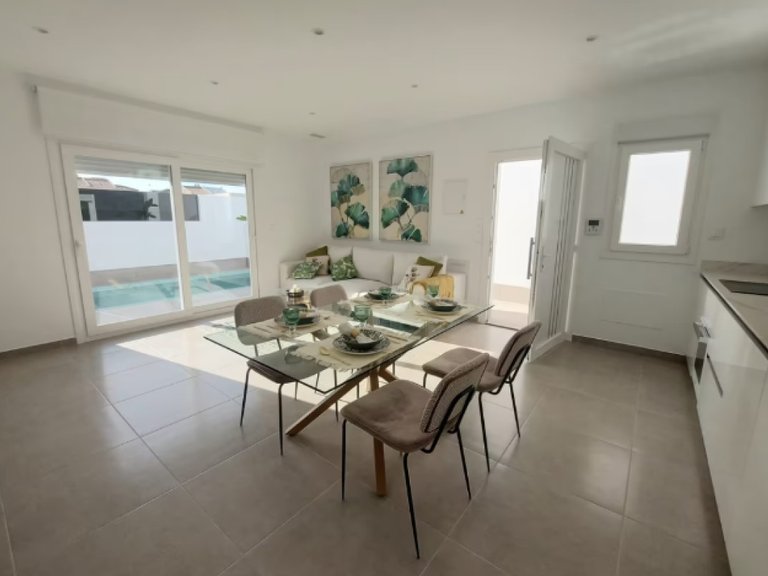 Villa for Sale in Torre-pacheco, Murcia 4