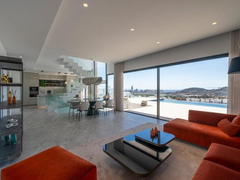 Villa for Sale in Finestrat, Alicante 11