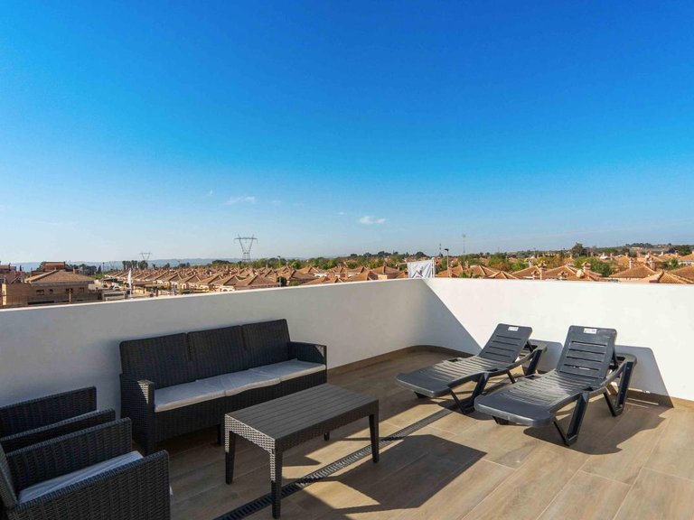 Villa for Sale in Los Montesinos, Alicante 12