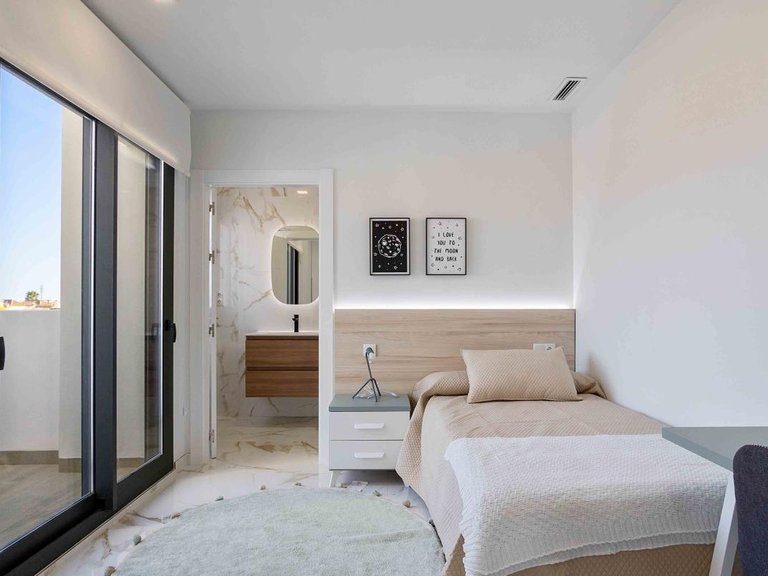 Villa for Sale in Los Montesinos, Alicante 20