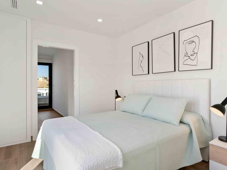 Villa for Sale in Los Montesinos, Alicante 32