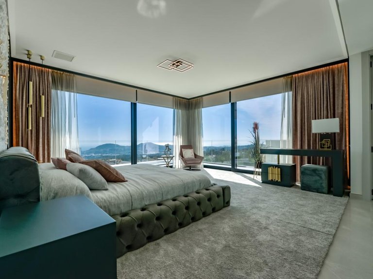 Villa for Sale in Finestrat, Alicante 25