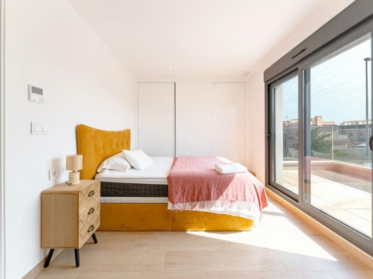 Town House for Sale in Pilar De La Horadada, Alicante 12