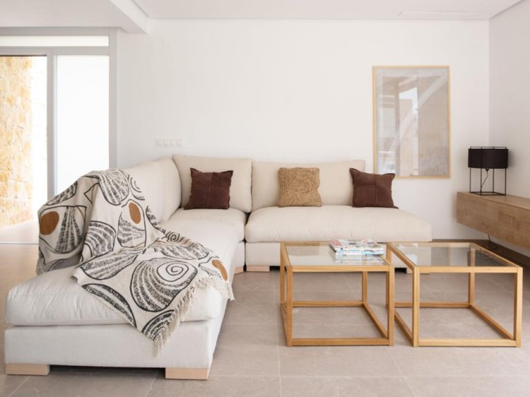 Villa for Sale in Orihuela Costa, - 5