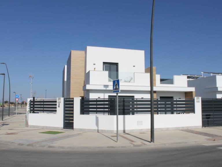Villa for Sale in Torre-pacheco, Murcia 1