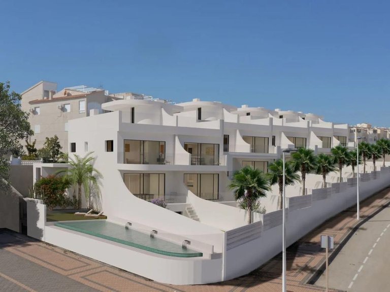 Apartment for Sale in Torrevieja, Alicante 13