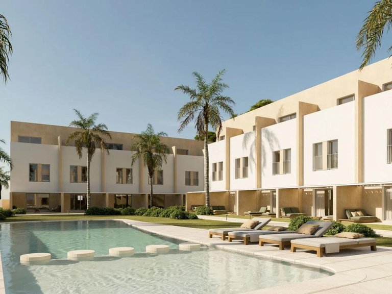 Town House for Sale in Denia, Alicante 1