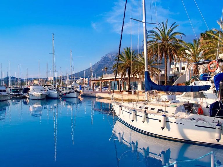 Town House for Sale in Denia, Alicante 15