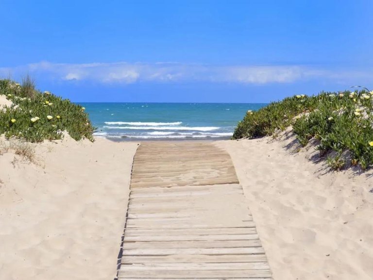Town House for Sale in Denia, Alicante 16
