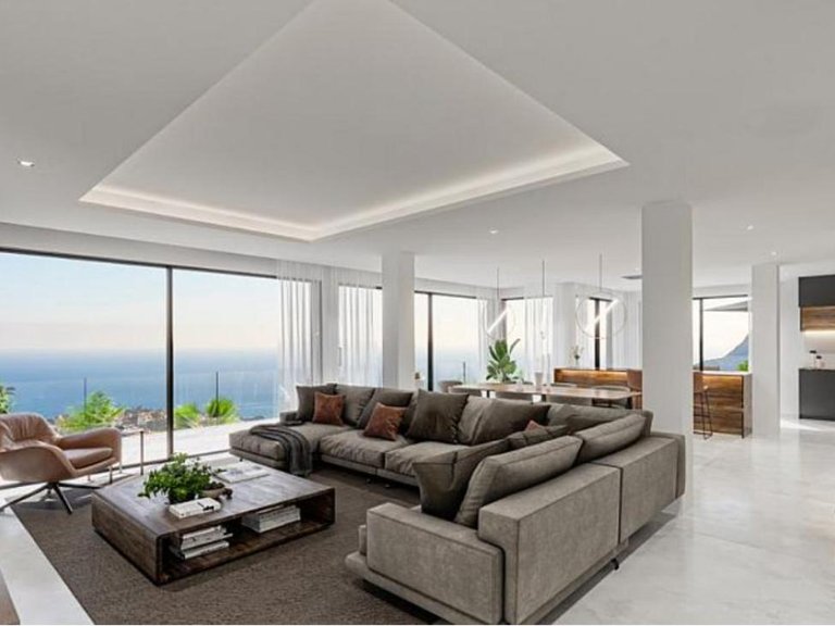 Villa for Sale in Calpe, Alicante 5