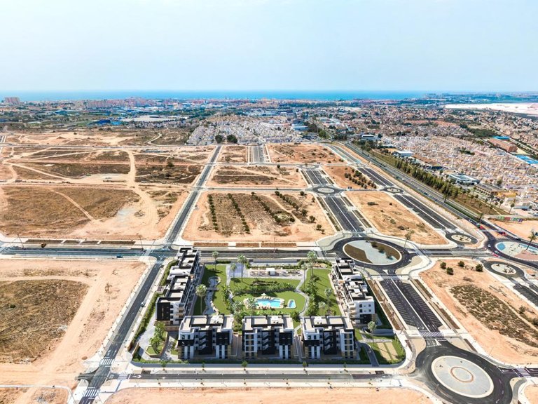 Apartment for Sale in Torrevieja, Alicante 2