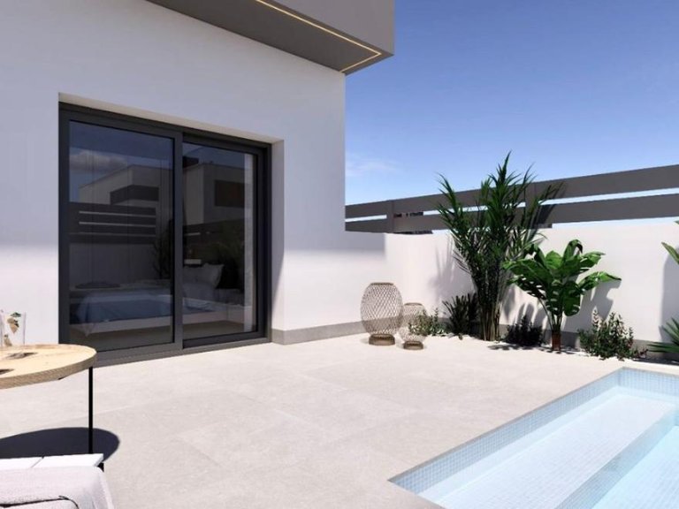 Villa for Sale in Benijofar, Alicante 2