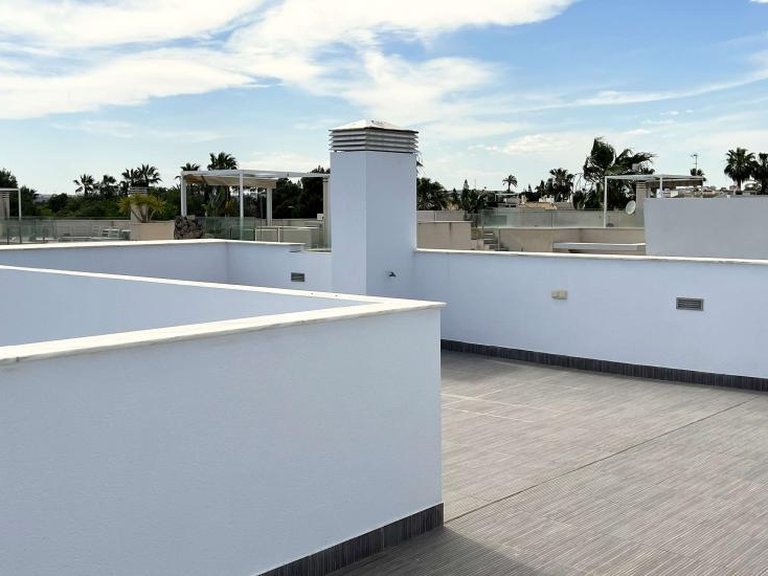 Villa for Sale in Rojales, Alicante 11